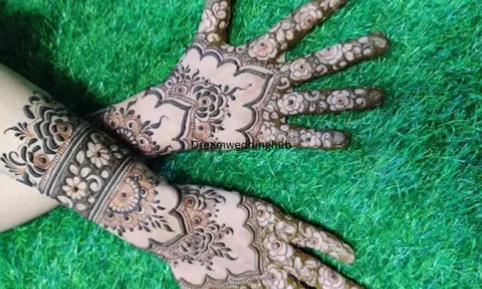 Khushboo Rajput Mehandi art